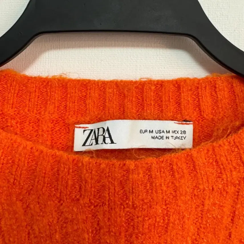 [BUNJANG] Zara Orange Knit M / 자라 오렌지 니트 M