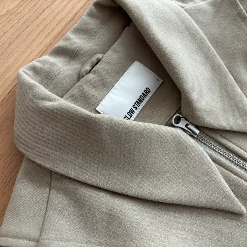 [BUNJANG] B.SLOW Zip-up Jacket Beige L / 비슬로우 집업 자켓 베이지 L