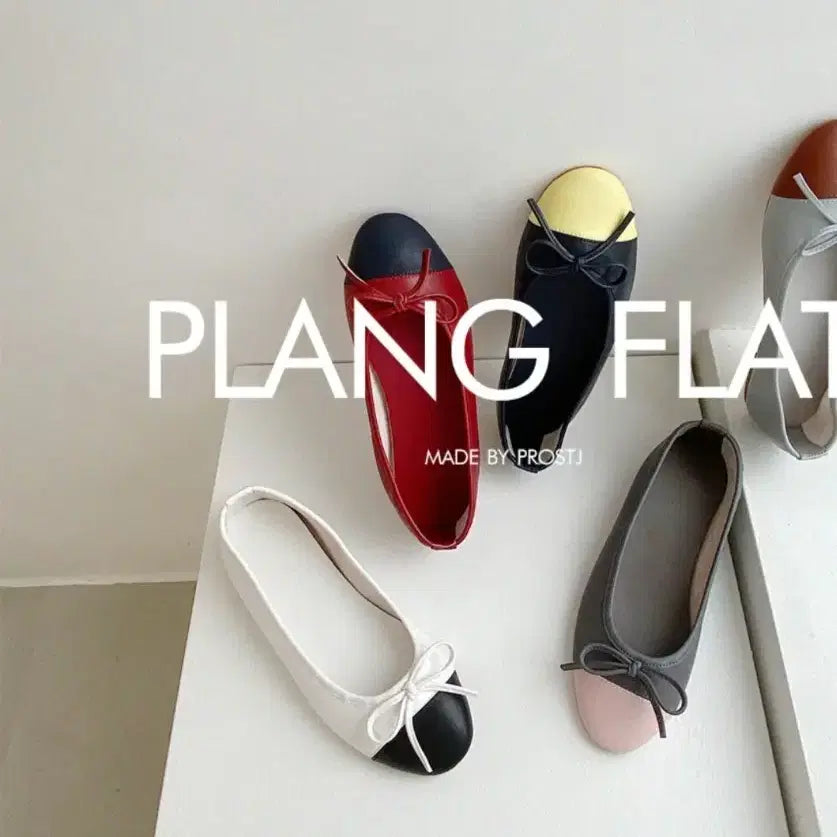 [BUNJANG] Frost J Flat 235 (White Black Combo) / 프로스트제이 플랫 235 (화이트블랙 combo)