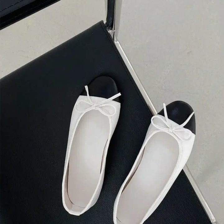 [BUNJANG] Frost J Flat 235 (White Black Combo) / 프로스트제이 플랫 235 (화이트블랙 combo)