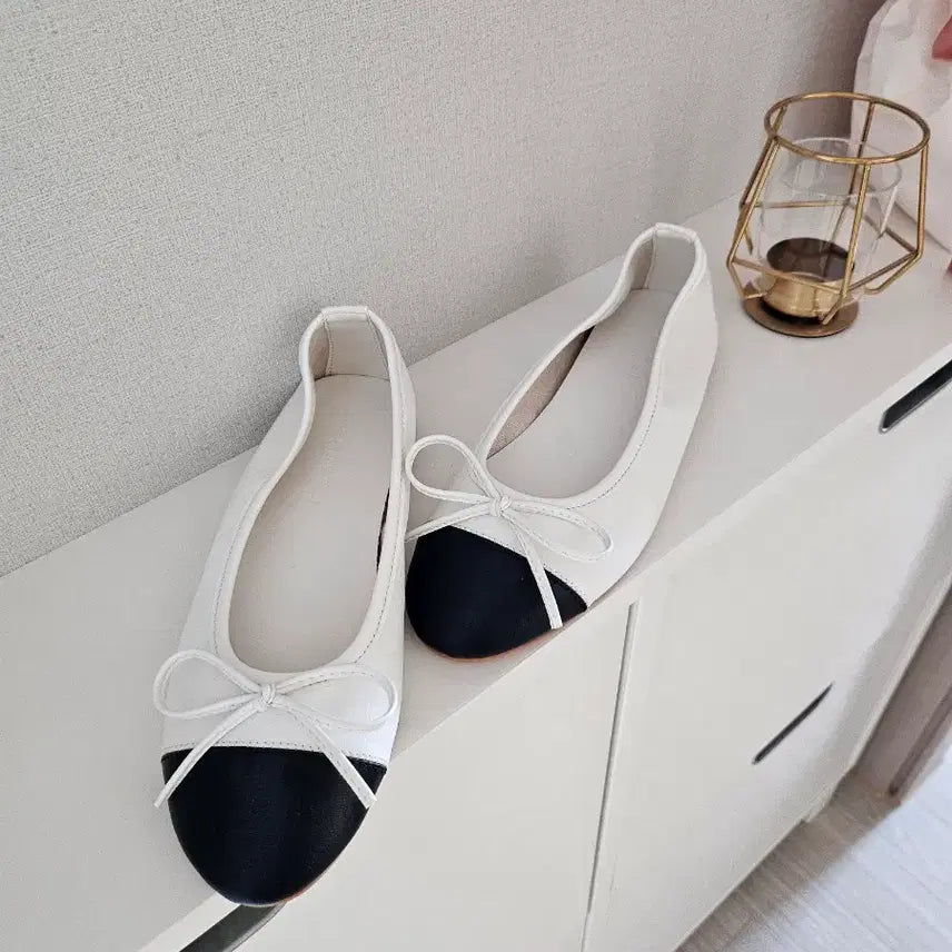 [BUNJANG] Frost J Flat 235 (White Black Combo) / 프로스트제이 플랫 235 (화이트블랙 combo)