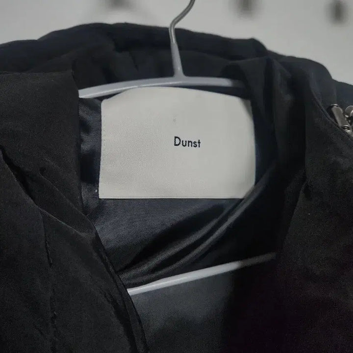 [BUNJANG] Dunst Unisex Hooded Volume Goose Down Jacket S / 던스트 유니섹스 후디드 볼륨 구스 다운 자켓 S