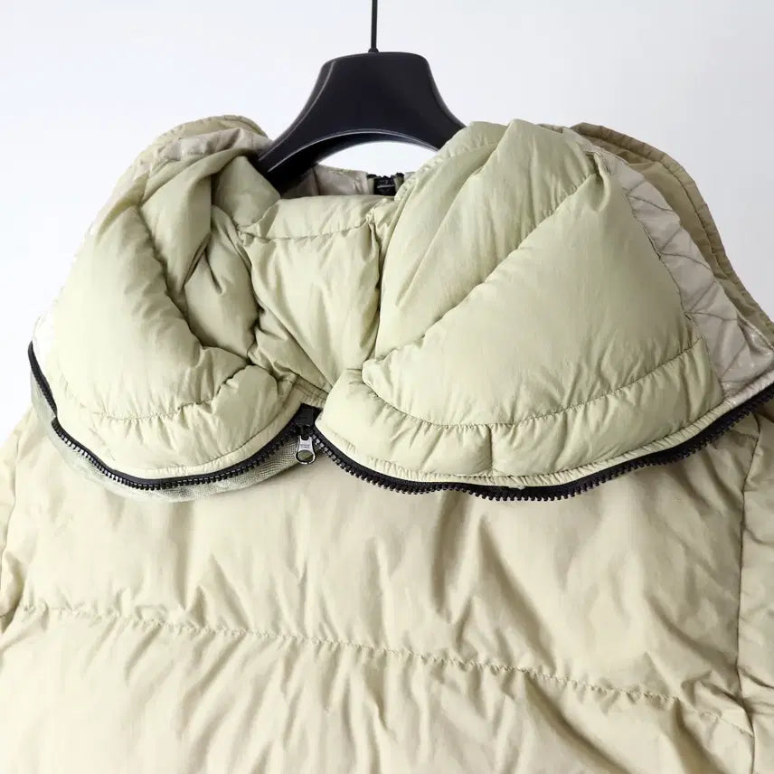 [BUNJANG] Stone Island Naslan Hooded Down Padded Jacket / 스톤아일랜드 나슬란 후드 다운패딩 베이지 L팝니다.