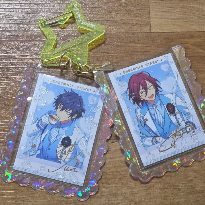 [BUNJANG] Ensemble Stars 7th Anniversary Neon Toploader Photocard Holder / 앙스타 7주년 네온 탑로더 키체인 포카홀더
