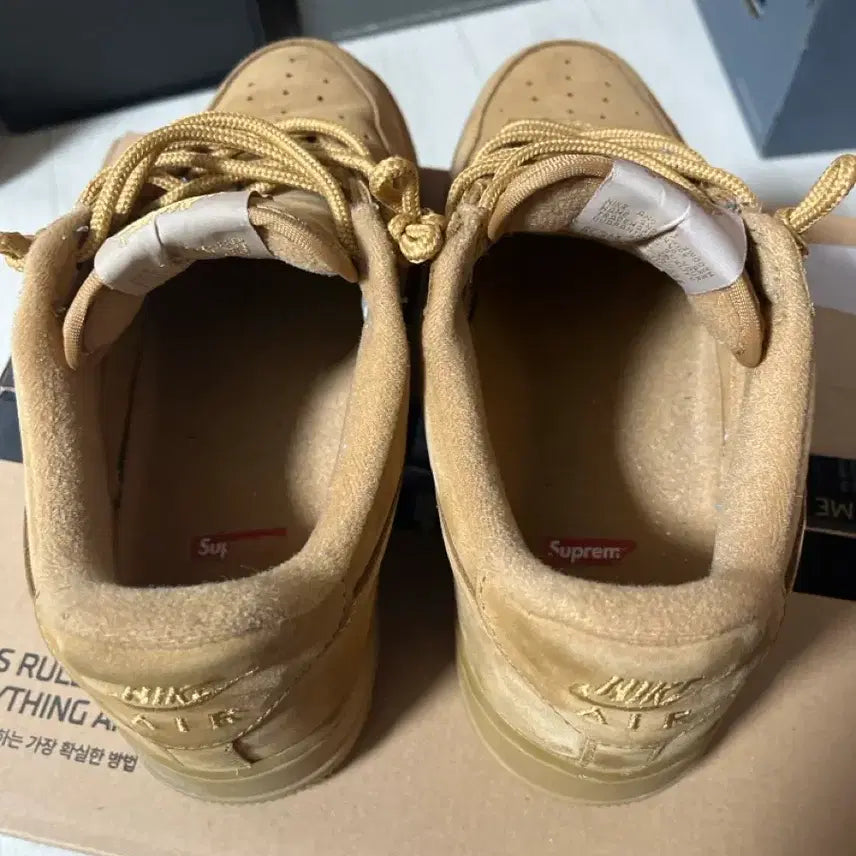 [BUNJANG] Nike Air Force 1 Low Flax (Size 245) / 나이키슈프림 에어포스1 로우 된장 245