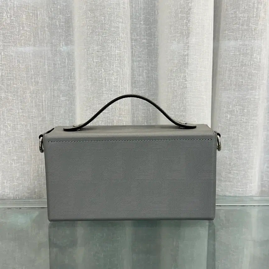 [BUNJANG] Fendi Baguette Crossbody Bag / 펜디 바게트 크로스백