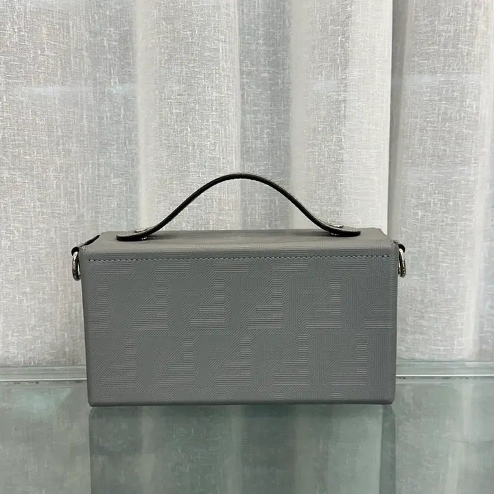 [BUNJANG] Fendi Baguette Crossbody Bag / 펜디 바게트 크로스백