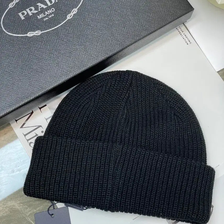 [BUNJANG] Prada Knit Beanie Hat / 프라다 니트 모자