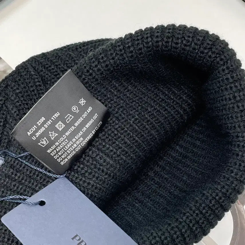 [BUNJANG] Prada Knit Beanie Hat / 프라다 니트 모자