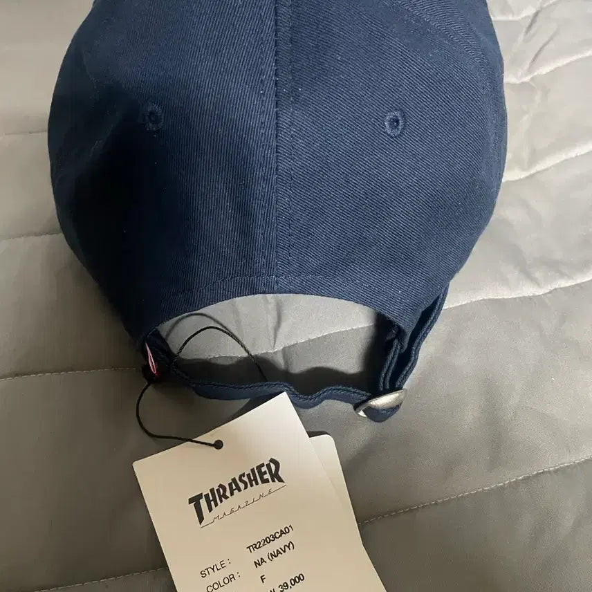 [BUNJANG] Thrasher Navy Ball Cap / 트래셔 네이비 볼캡 새상품