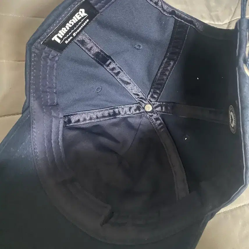 [BUNJANG] Thrasher Navy Ball Cap / 트래셔 네이비 볼캡 새상품