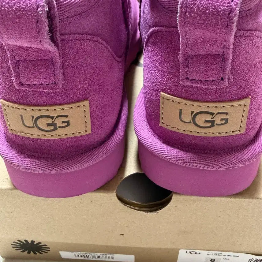 [BUNJANG] UGG Classic Ultra Mini Boots (Marzipan) - Size 6 / ugg 클래식 울트라 미니 부츠 6사이즈 (마지팬)