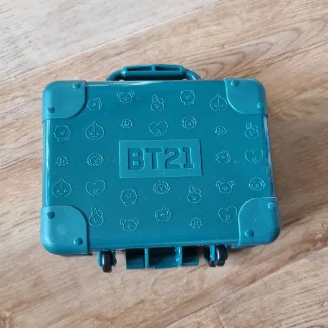 방탄 BT21 월드투어 토이 영국런던