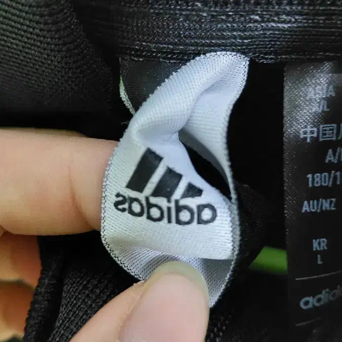 [BUNJANG] Adidas Three Stripes Track Jacket Black Jersey / 아디다스 삼선 트레이닝 자켓 블랙 져지