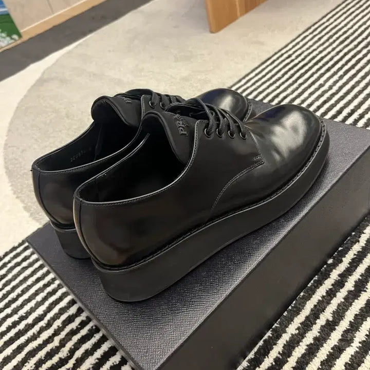 [BUNJANG] Prada Derby Shoes / 프라다 더비 슈즈