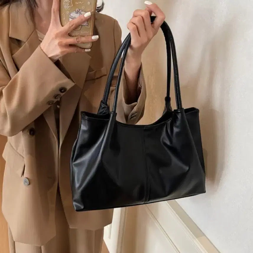 [BUNJANG] Black Leather Shoulder Bag Tote Bag / 블랙 레더 숄더백 토트백 가방