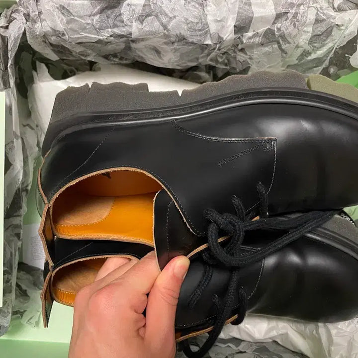 [BUNJANG] Off-White Derby Shoes / [41] 오프화이트 스폰지 솔 더비