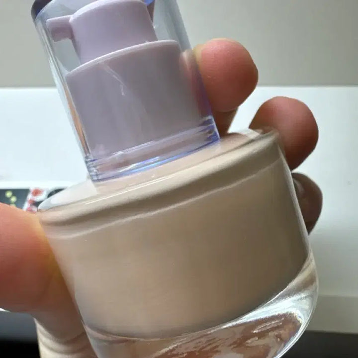 [BUNJANG] Giverny Dewy Glass Foundation 21NW Set / 기획포함+배포) 지베르니 듀이 글래시 파데 21NW