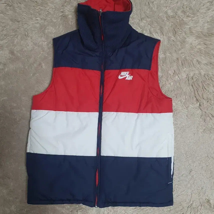 [BUNJANG] Nike Old School Reversible Vest Padded / 나이키 올드스쿨 양면 조끼 패딩 사이즈 90