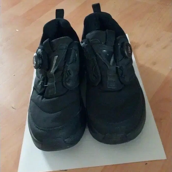 [BUNJANG] Millet Walking Shoes / 밀레 워킹화