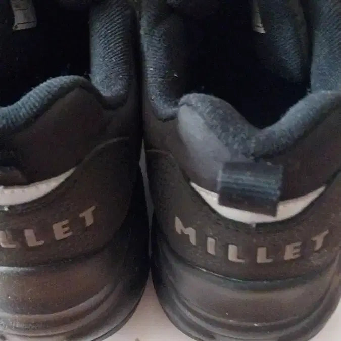 [BUNJANG] Millet Walking Shoes / 밀레 워킹화