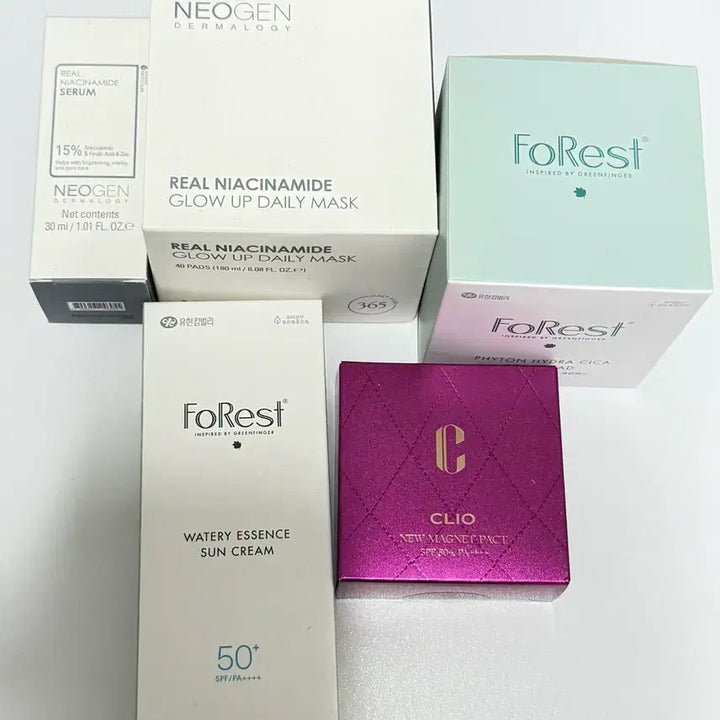 [BUNJANG] Neogen Forest Clio Pact Bundle Set / 화장품 세트 전체 일괄 판매(네오젠, 포레스트, 클리오팩트)