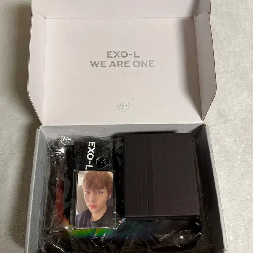 엑소 EXO-L 공식 1기 팬클럽 에이스 키트(포카 포함)
