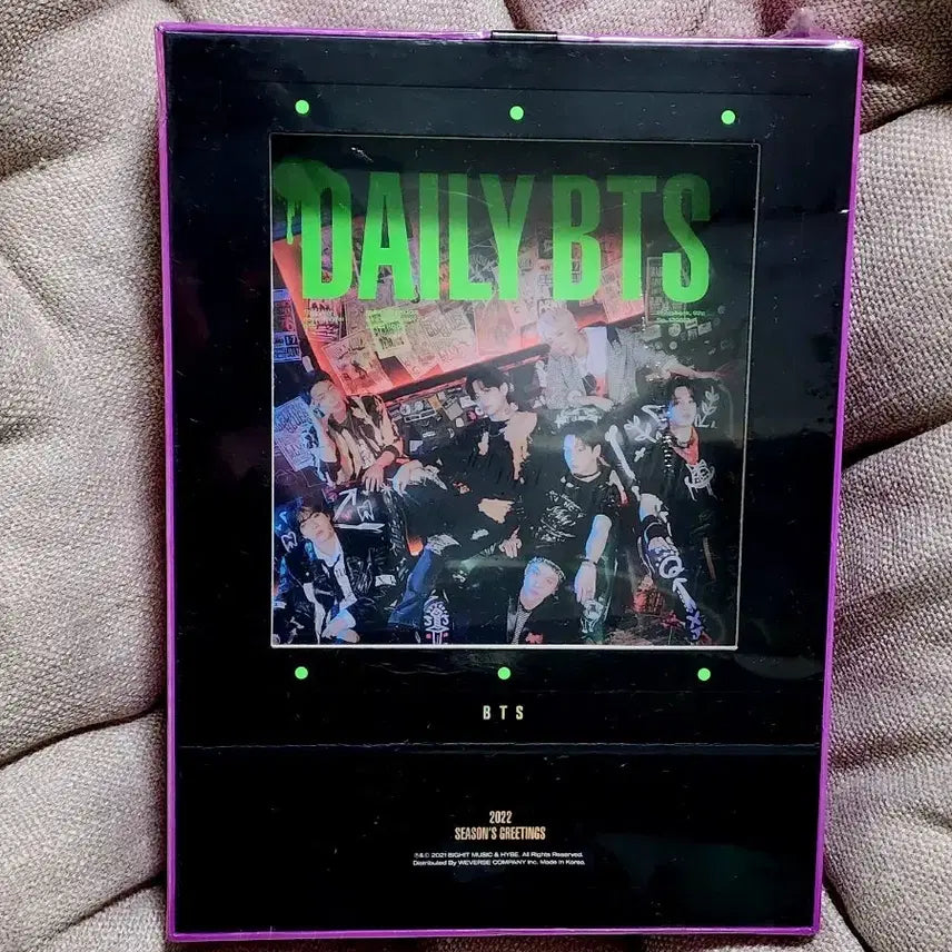 방탄소년단(BTS) 2022 Season's Greetings