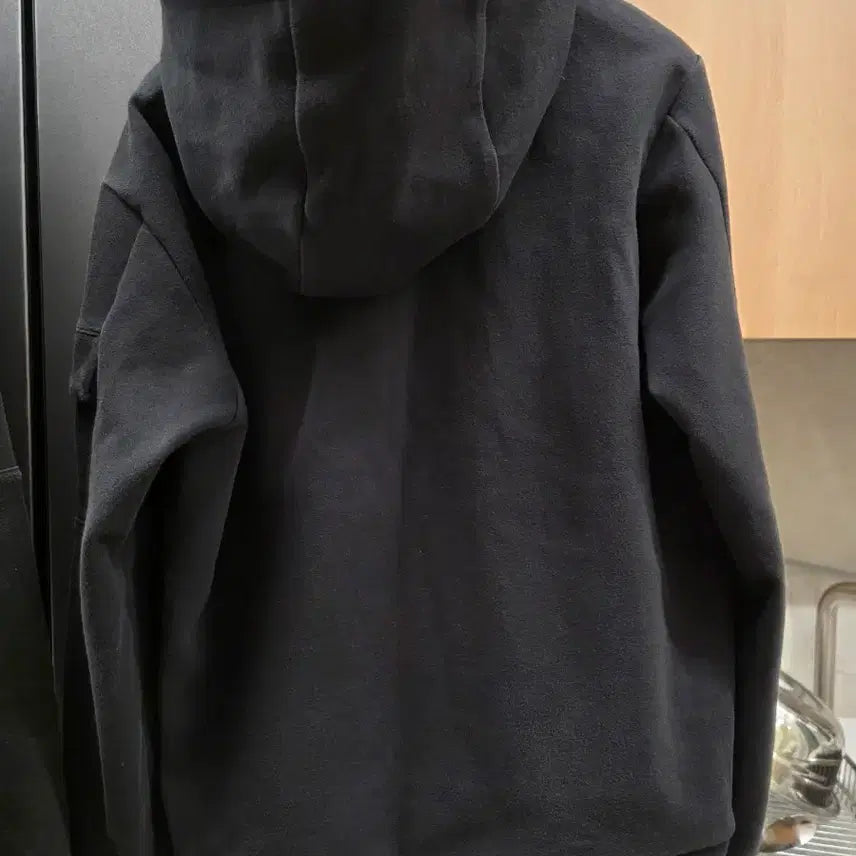 [BUNJANG] Discovery Black Top and Bottom Set / 거의새것ㅡ디스커버리 상하복