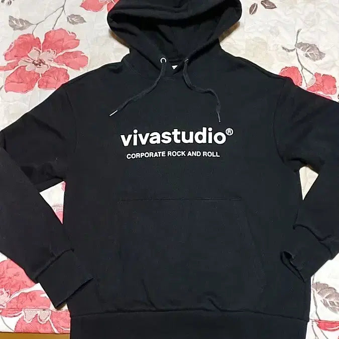 [BUNJANG] VIVASTUDIO Hoodie / 비바스튜디오 후드 100 가슴54 기장70