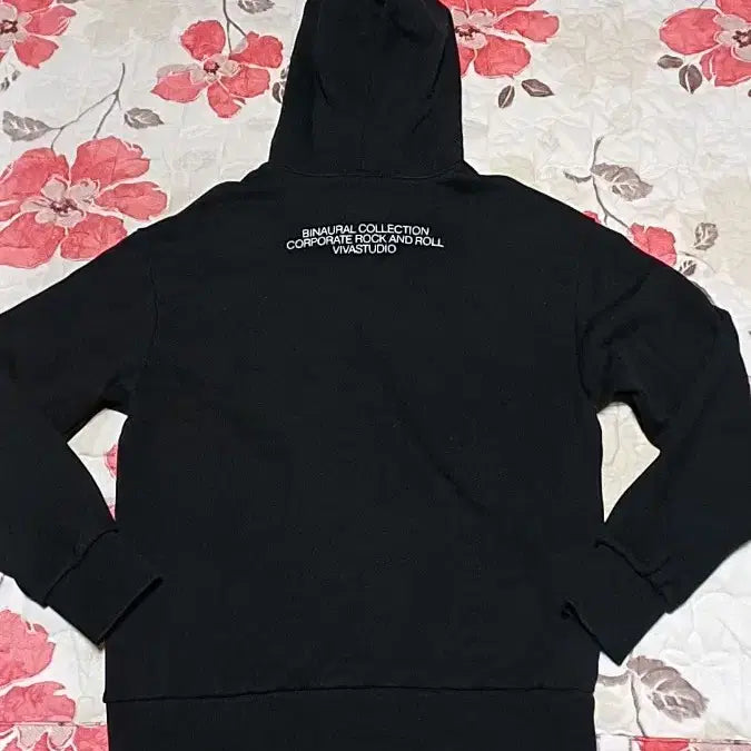 [BUNJANG] VIVASTUDIO Hoodie / 비바스튜디오 후드 100 가슴54 기장70