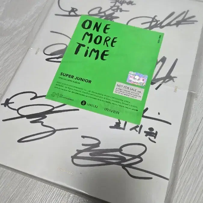 슈퍼주니어 One More Time 싸인 비매앨범