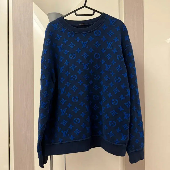 [BUNJANG] Louis Vuitton Monogram Men's Sweatshirt / 루이비통 풀모노그램 남성 맨투맨 L 루이비통맨투맨