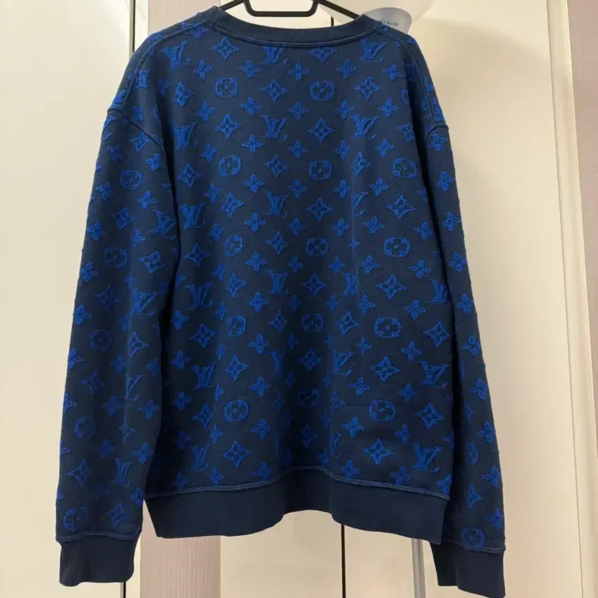 [BUNJANG] Louis Vuitton Monogram Men's Sweatshirt / 루이비통 풀모노그램 남성 맨투맨 L 루이비통맨투맨