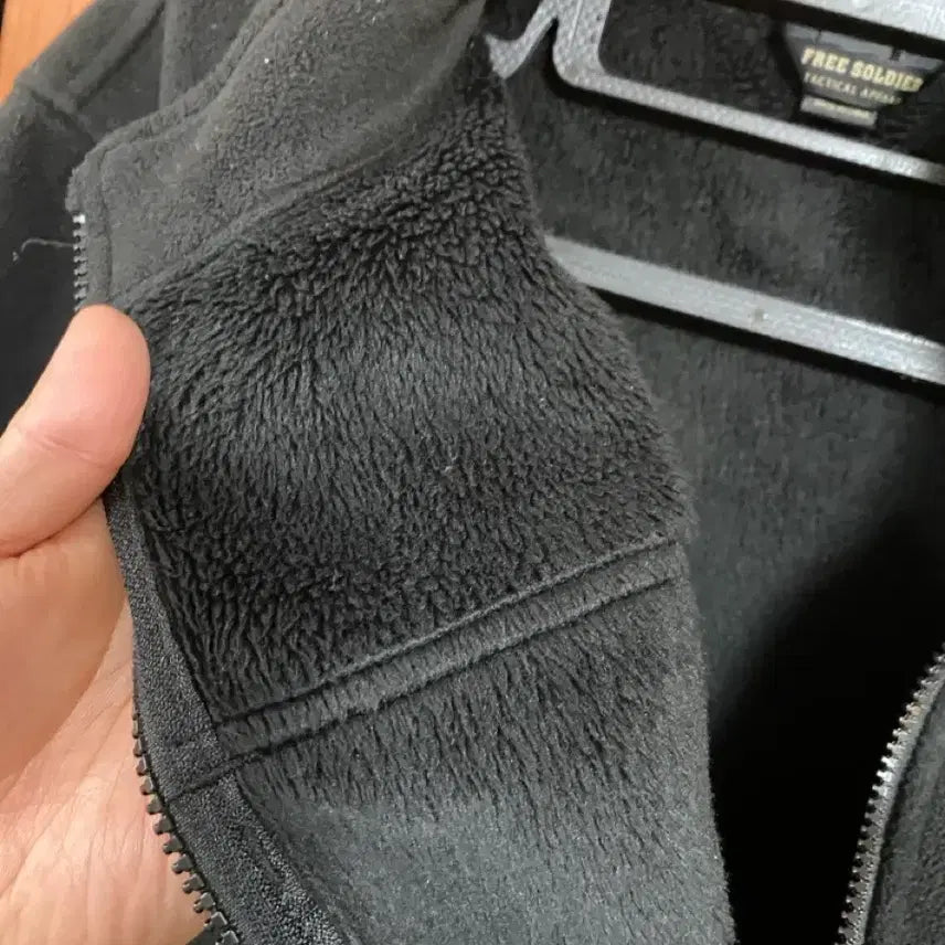 [BUNJANG] FREE SOLDIER Fleece Half-Zip / [FREE SOLDIER] 프리솔져 플리스 하프집업 L사이즈