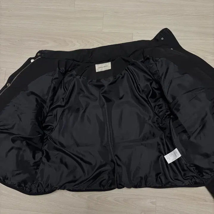 [BUNJANG] Nothing Written Crop Puffer / 낫띵리튼 크롭 푸퍼