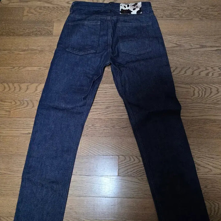 [BUNJANG] Naked & Famous Weird Guy Milk Selvedge Jeans / 네이키드앤페이머스 위어드가이 밀크 28 팝니다