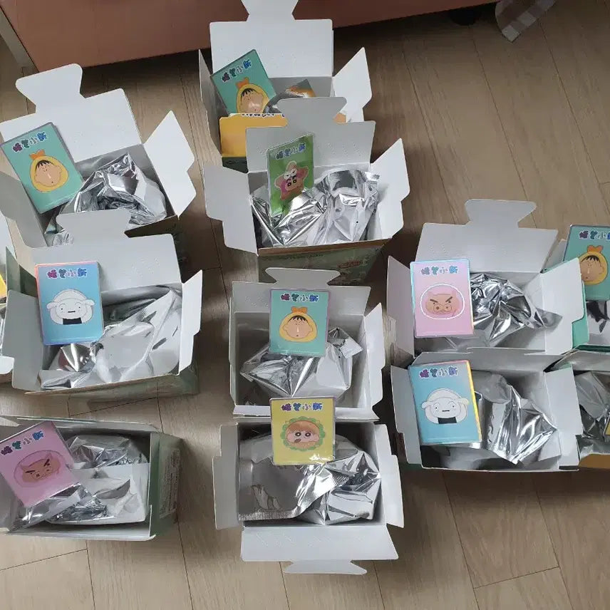 [BUNJANG] Crayon Shin-chan Food Pouch Keyring / 급처!! 짱구 푸드 파우치 키링 개별판매