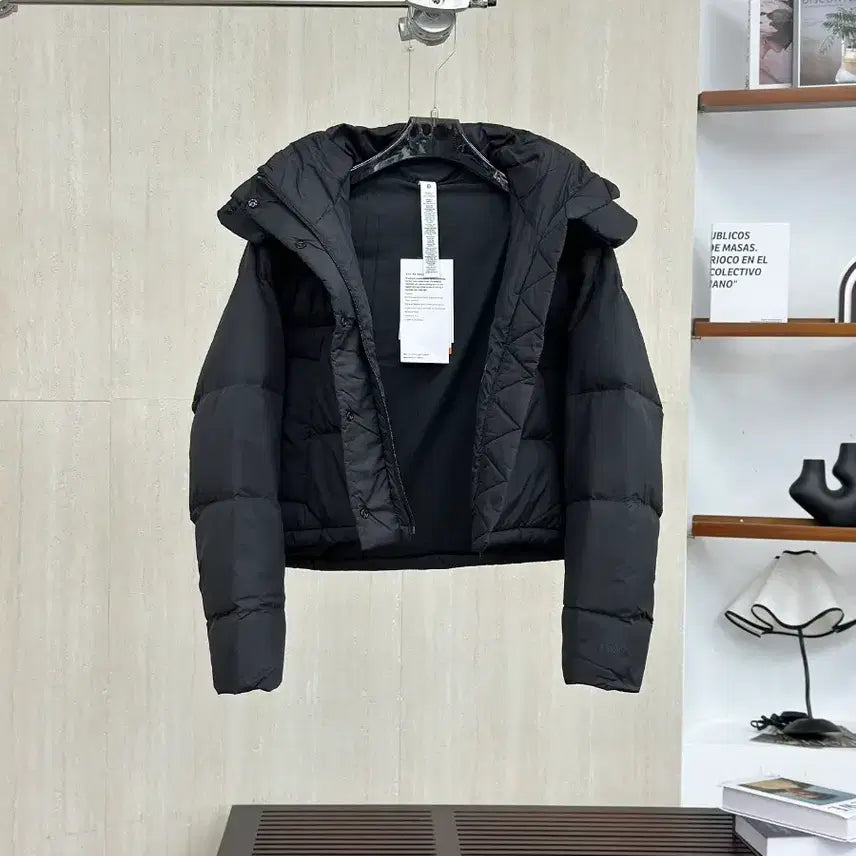 [BUNJANG] Lululemon Black Short Padded Jacket / 룰루레몬블랙 숏패딩