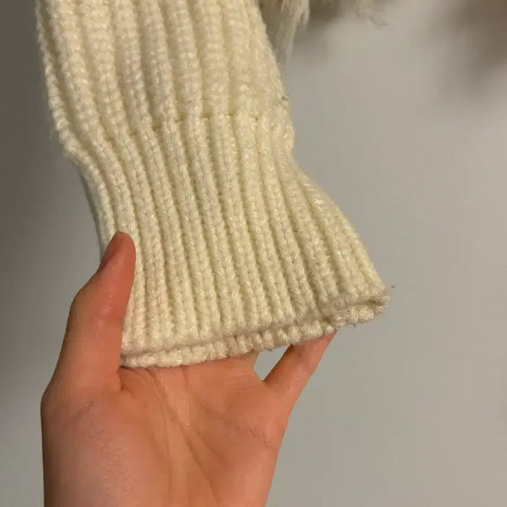 [BUNJANG] Ruve Ivory Crop Knit Hooded Zip-up Cardigan / ruve 아이보리 크롭 니트 후드 집업 가디건