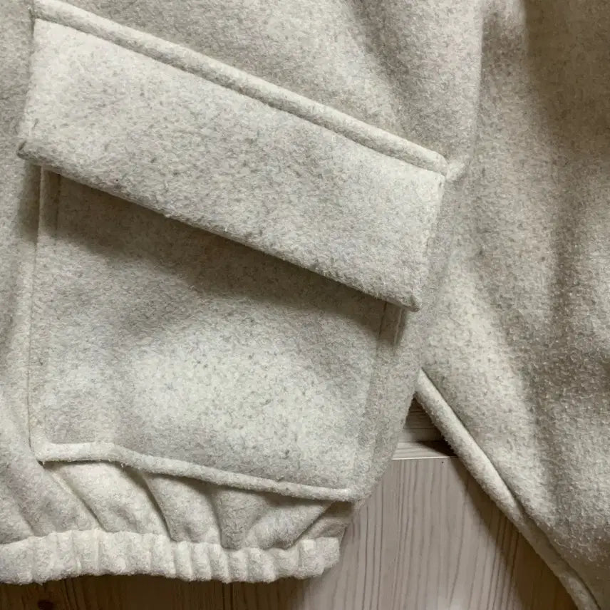 [BUNJANG] Slowberry Ivory Sherpa Collar Short Jacket / 에이블리 양털 카라 숏 자켓