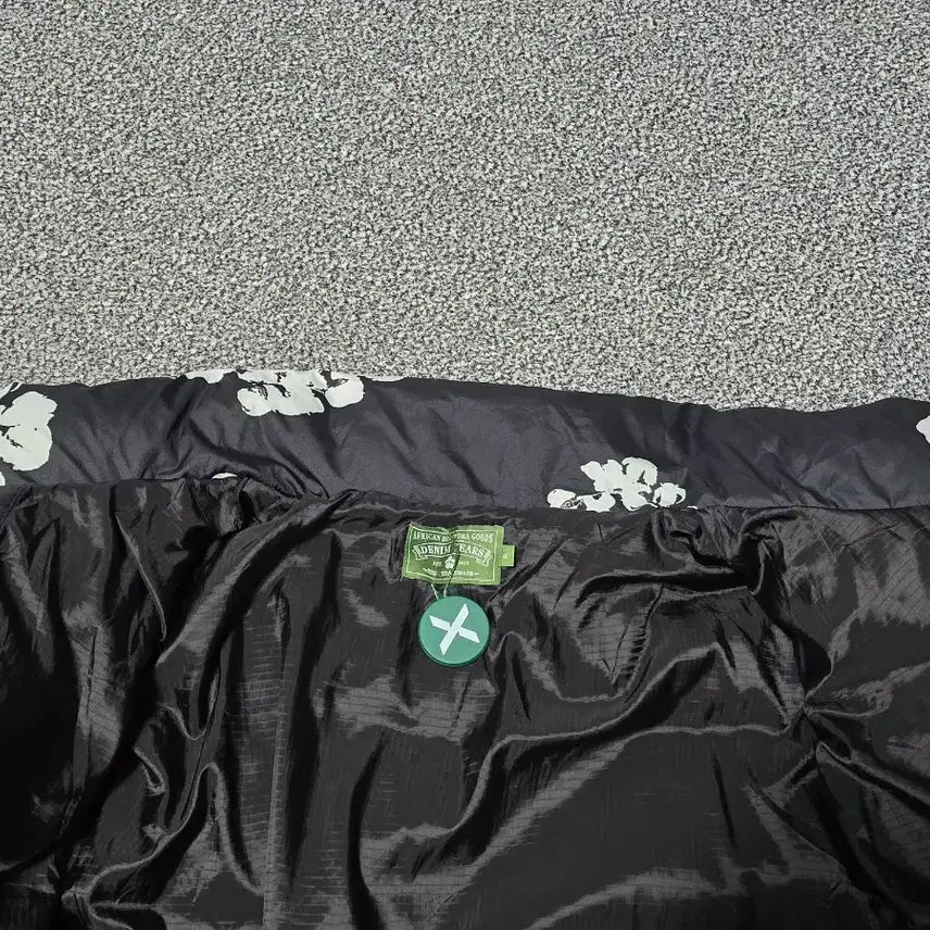 [BUNJANG] Denim Tears Down Jacket Black / [S] 데님티어스 다운 자켓 패딩 블랙