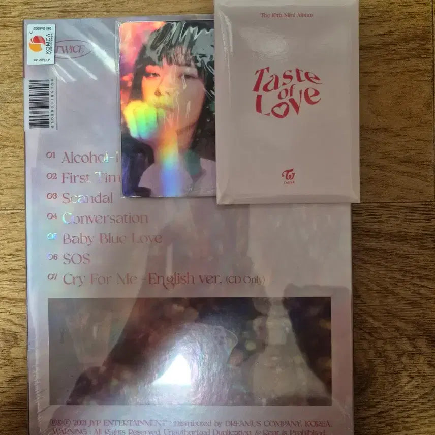 트와이스 10번째 미니 앨범 + 포토카드 세트 (미개봉 새재품)