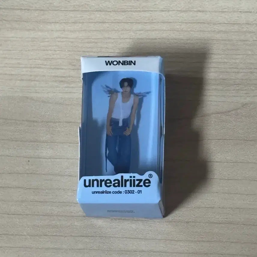 2026 시그 원빈 피규어 팔아요!