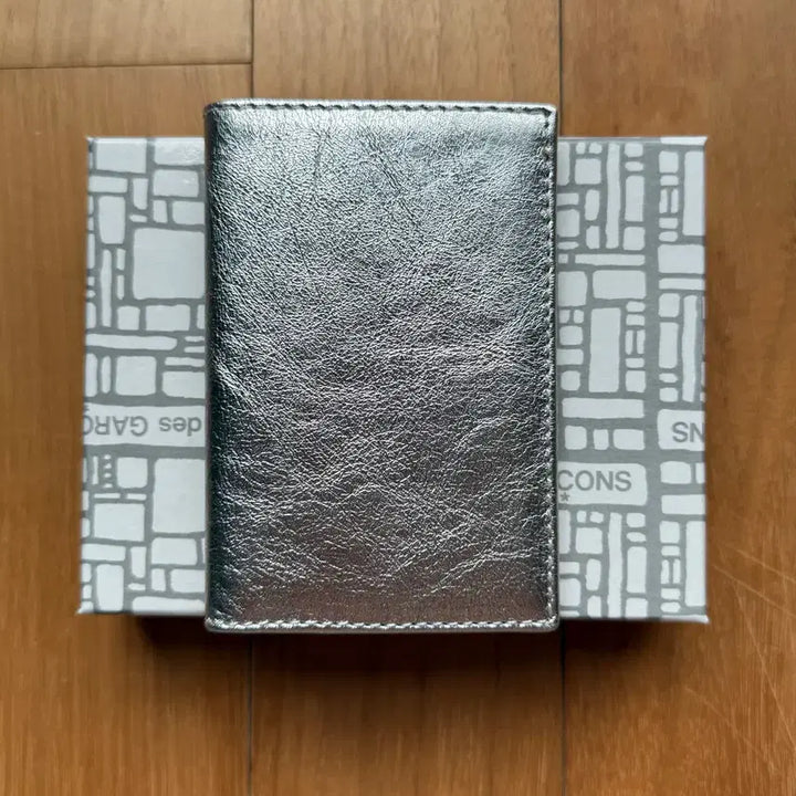 [BUNJANG] Comme des Garcons Classic Leather Bifold Wallet / 꼼데가르송 월렛 Classic Leather Bifold Wallet 실