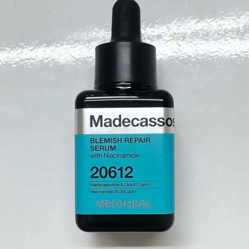 [BUNJANG] Mediheal Madecassoside Repair Serum / 메디힐 마데카소사이드 흔적 리페어 세럼