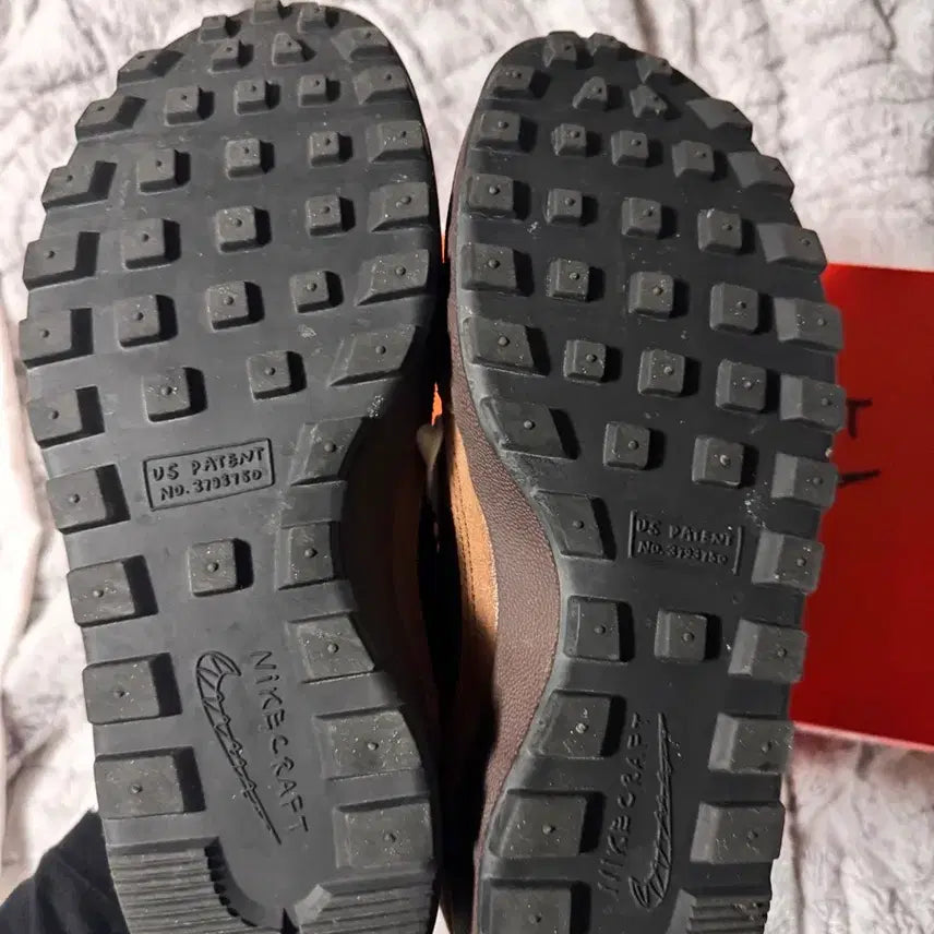 [BUNJANG] Nike Tom Sachs GPS Brown Sneakers / [W11.5/M10] 나이키 톰삭스 GPS 브라운