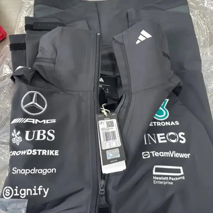 [BUNJANG] Adidas F1 Team Mercedes Hooded Jacket / 아디다스 F1 팀메르세데스 후드 자켓