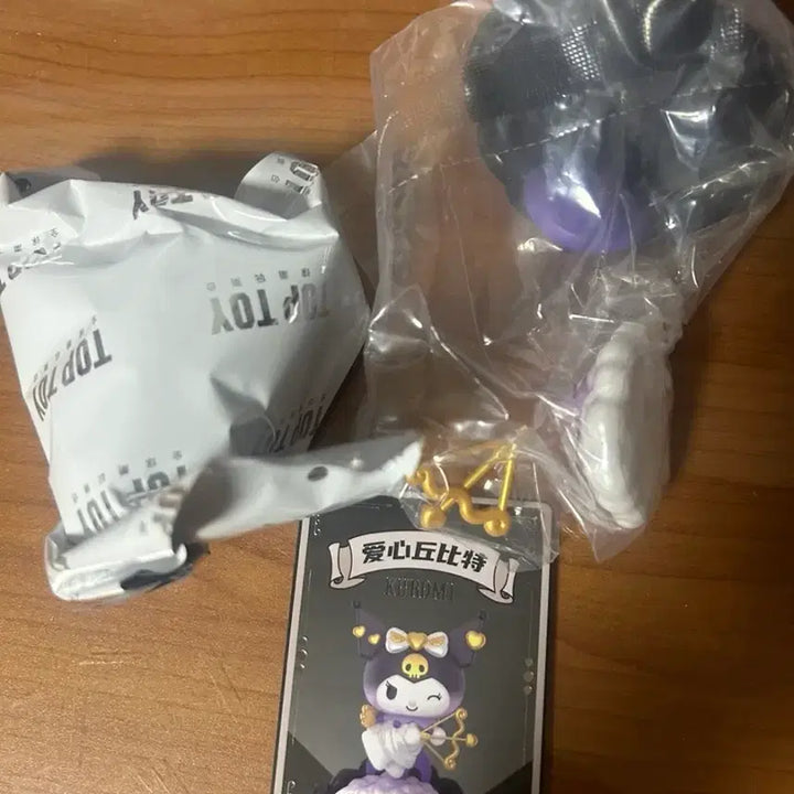 [BUNJANG] Millers Hollow Kuromi Figure / 밀러스 할로우의 늑대인간 쿠로미 피규어