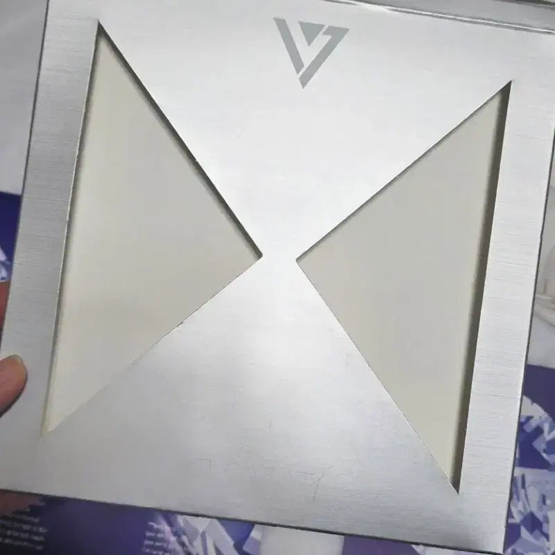 세븐틴 17CARAT 화이트버전 개봉앨범